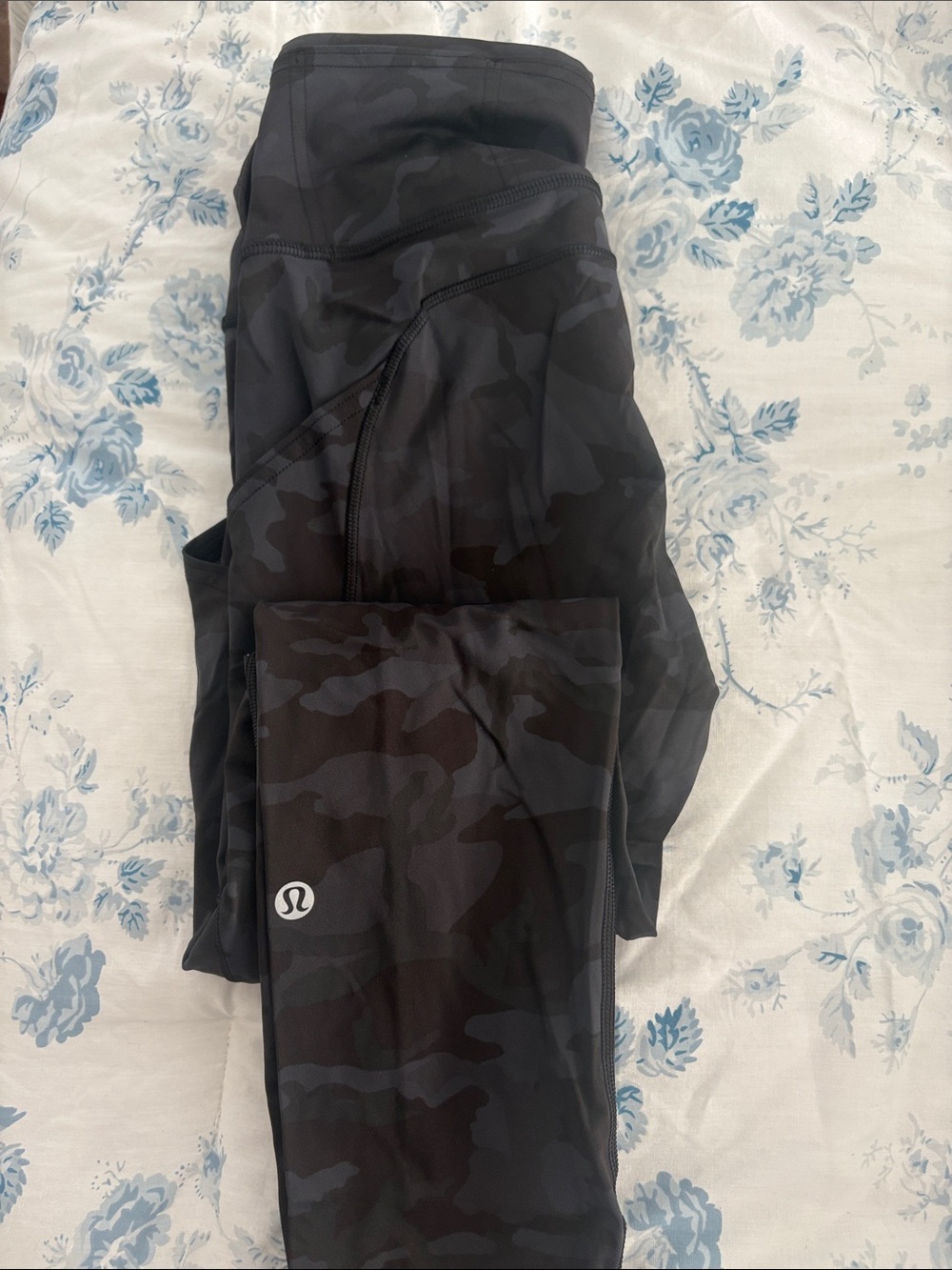 Lululemon fast and free camo leggings